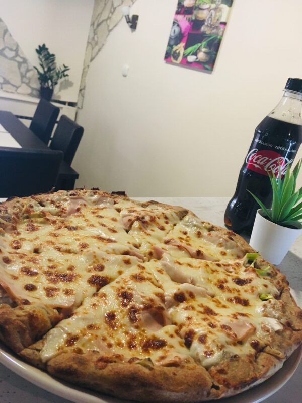 carbonara pizza