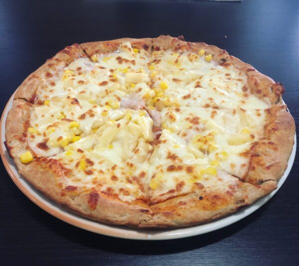 21. Hawaii pizza 22 cm fehérlisztes