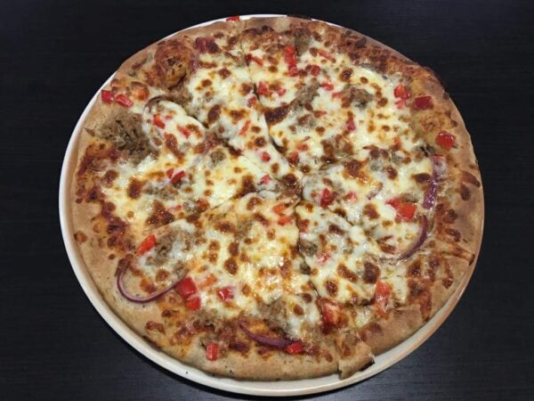 18. Tonhalas pizza 22 cm fehérlisztes