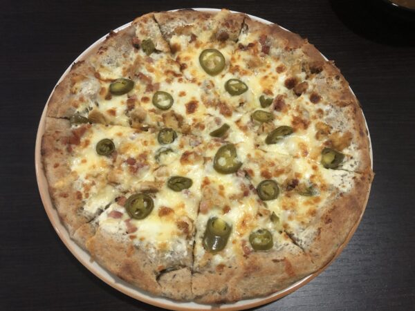 35. Jalapenos pizza 22cm teljes kiőrlésű